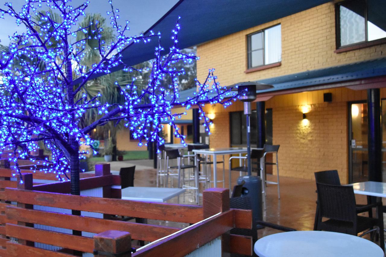 Mundubbera Billabong Motor Inn Экстерьер фото