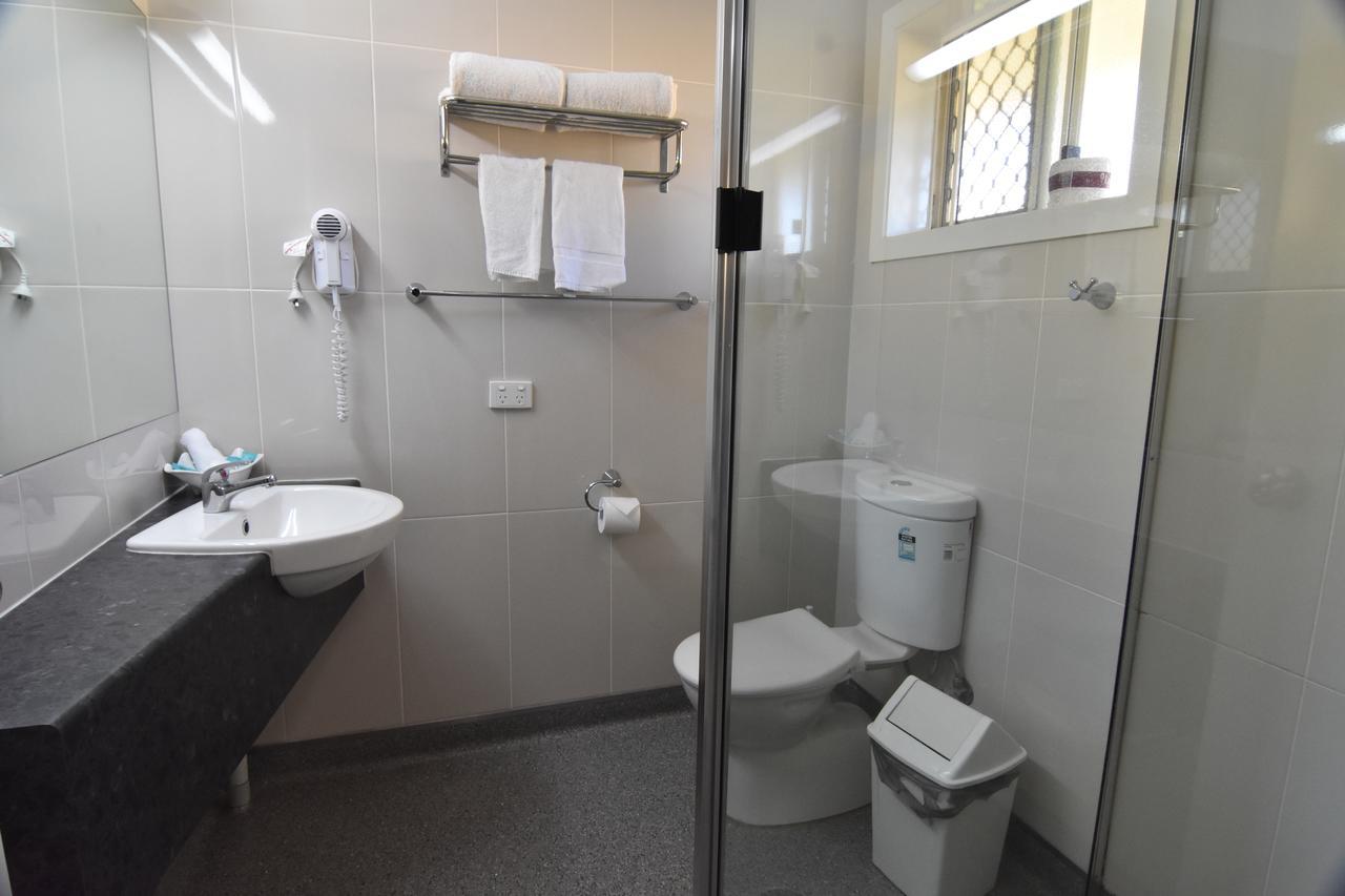 Mundubbera Billabong Motor Inn Экстерьер фото